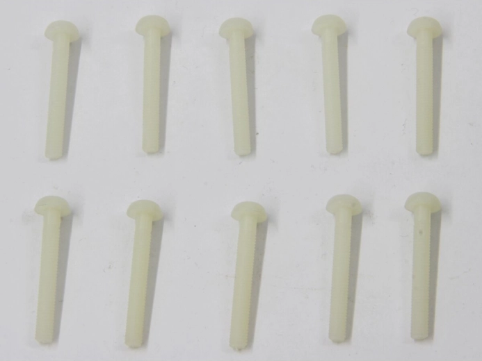 Plastové skrutky s polguľatou hlavou a krížovou drážkou M4 × 30 mm, 10 ks
