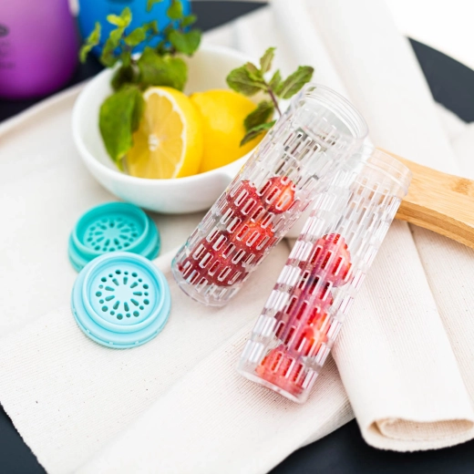 Infúzne sitko pre prirodzene ochutenú vodu