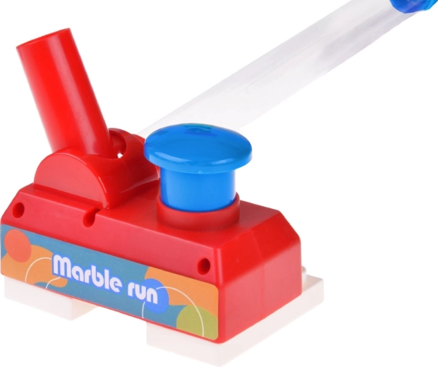 Akčný štart s manuálnym vystreľovačom