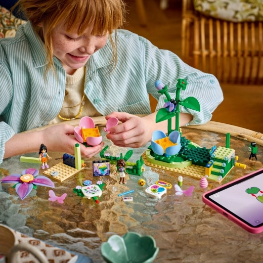 Stavanie s istotou vďaka aplikácii LEGO Builder