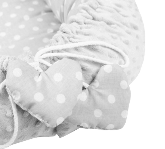 Nastaviteľná veľkosť so šnúrkou