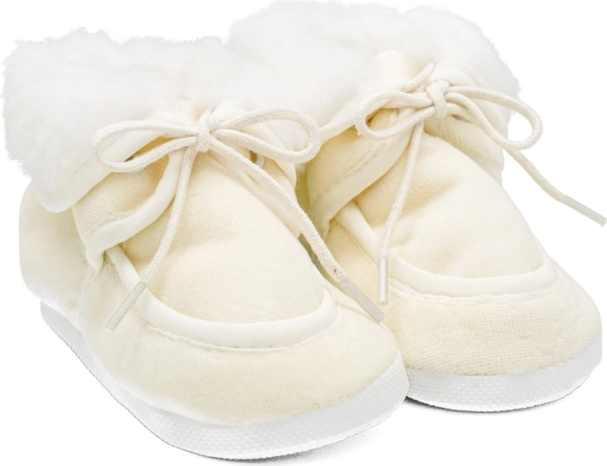 Bezpečné šnúrovanie a pohodlný strih