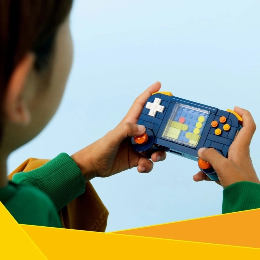 Skvelé do vitríny aj na hranie