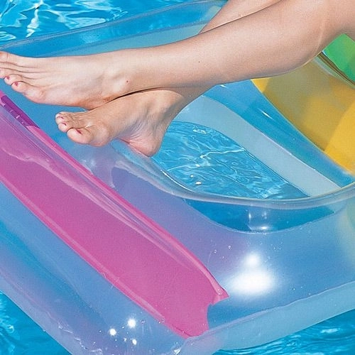 Integrovaný vankúš pre relax bez kompromisov