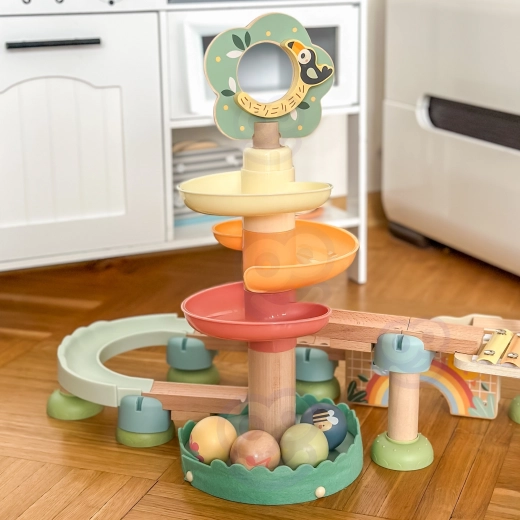 Špirálová veža a plynulý zjazd