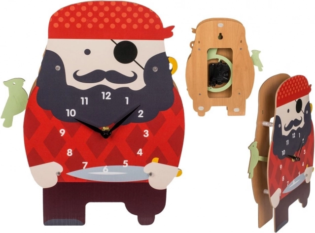Nástenné hodiny v tvare piráta