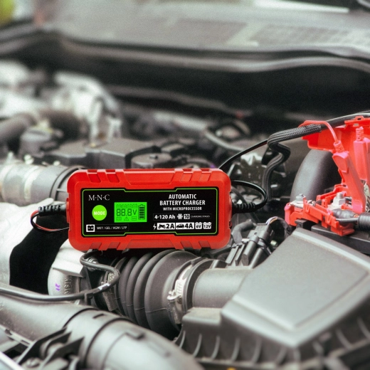 Automatická nabíjačka autobatérií 6 V/12 V, 2 A/4 A
