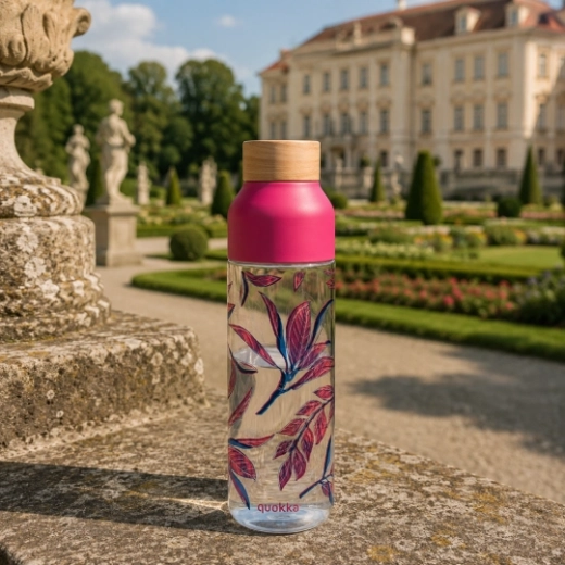 Veľký objem 840 ml do školy, na šport aj na cesty