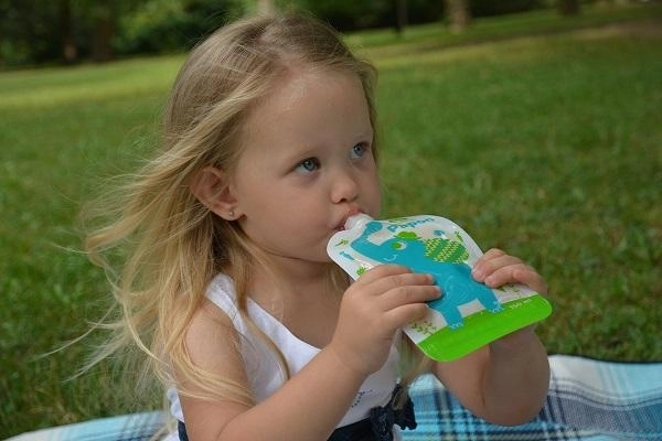 Samostatné pitie a desiaty detí