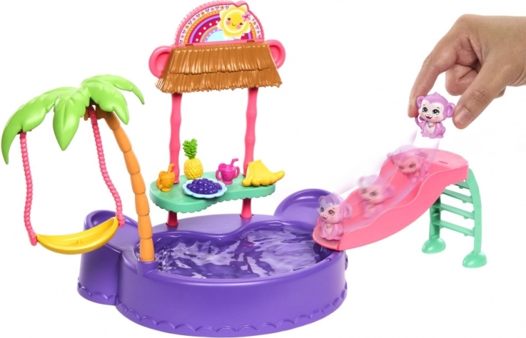 Šmýkačka priamo do bazénika