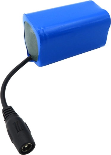 Integrovaný DC konektor pre jednoduché zapojenie