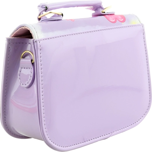 Pevná rukoväť a odolné švy