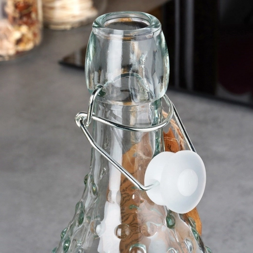 Tesné klipové uzatváranie