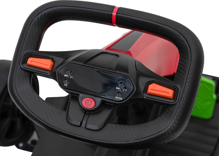 Hudba, svetlá a zábava na palube