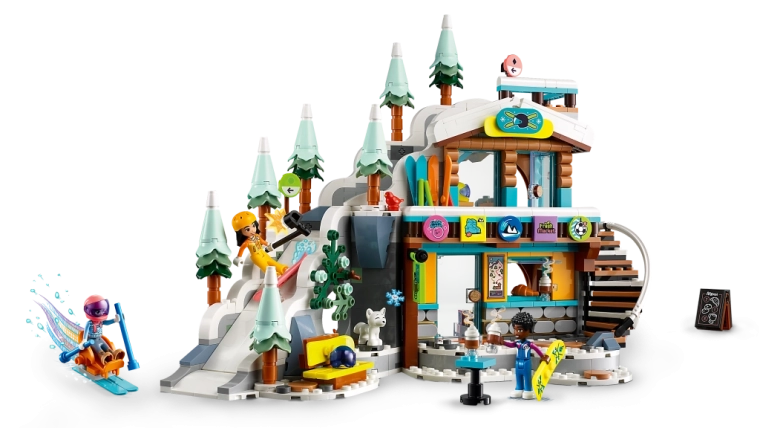 Dvojposchodová chata so sportshopom a kaviarňou