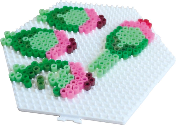 Stabilná šesťuholníková doštička s kolíkmi