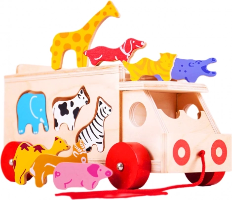 Bigjigs Toys drevený ťahač so zvieratkami a vkladačkou tvarov