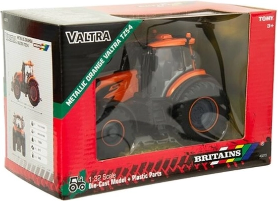 Tomy Britains traktor Valtra T245 v mierke 1:32