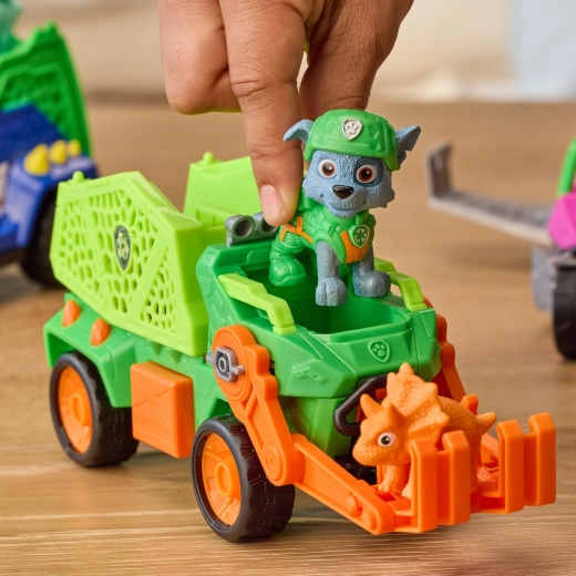 Figúrka Rockyho a dinosaurus v balení