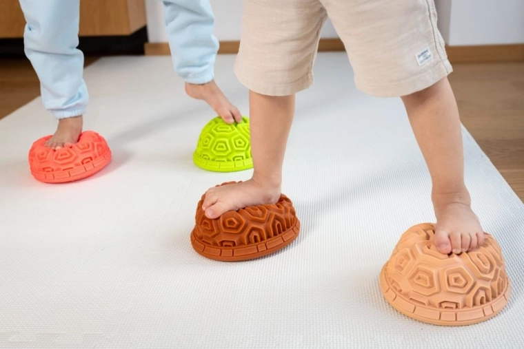 Zábavný tréning rovnováhy pre deti aj dospelých