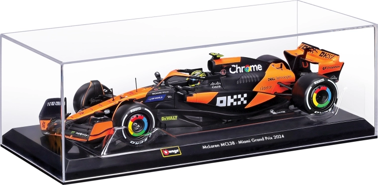 Tvrdý ochranný vitrín na vystavenie