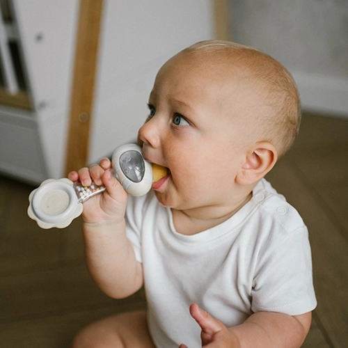 Silikónové hryzadlo pre úľavu ďasnám