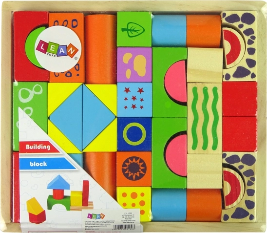 Drevené stavebné kocky zámok a tvary