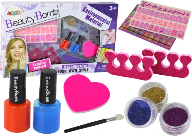 Sada na maľovanie nechtov s nálepkami Beauty Bomb XXL