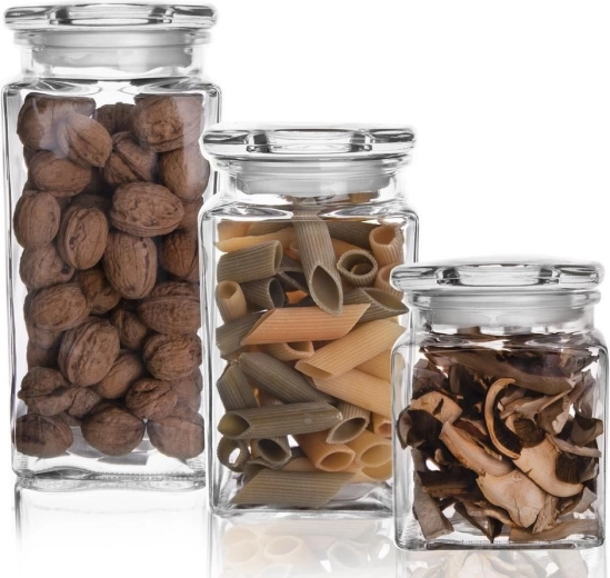 Organizácia špajze so štýlom