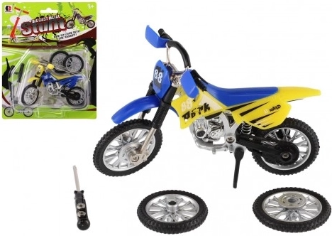 Prstová motorka so skrutkovačom a vymeniteľnými kolesami, 12 cm, kov/plast