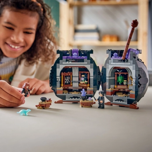 Otvárací kotlík s tajnou učebňou