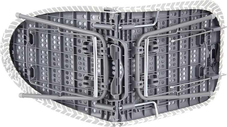 Stabilná kovová konštrukcia s protišmykom