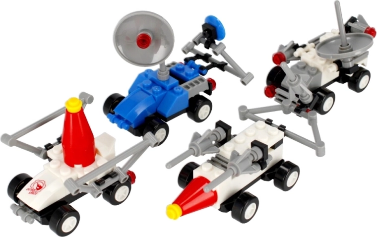 Štyri vesmírne modely v jednej edícii