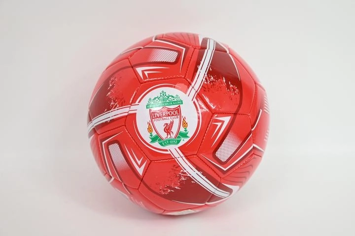Futbalová lopta Liverpool FC turbína, veľkosť 5