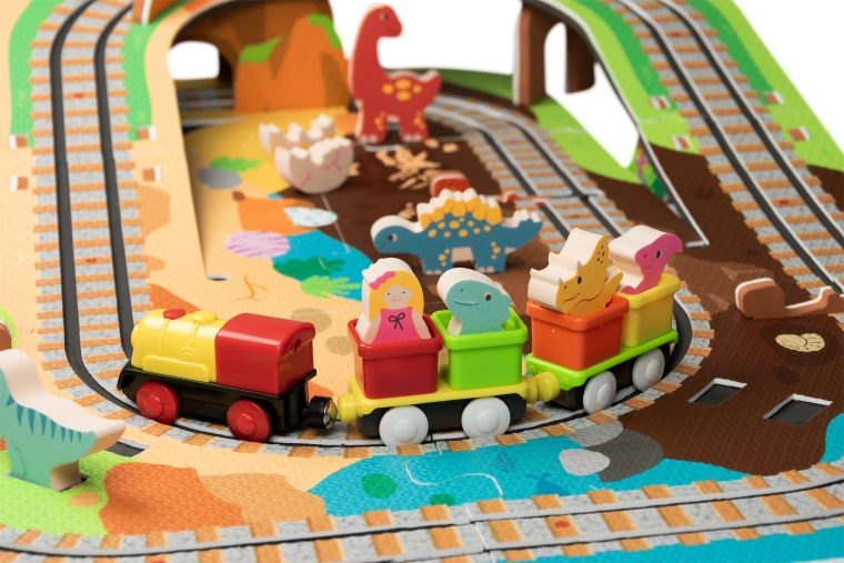 Lokomotíva na batérie s vagónikmi