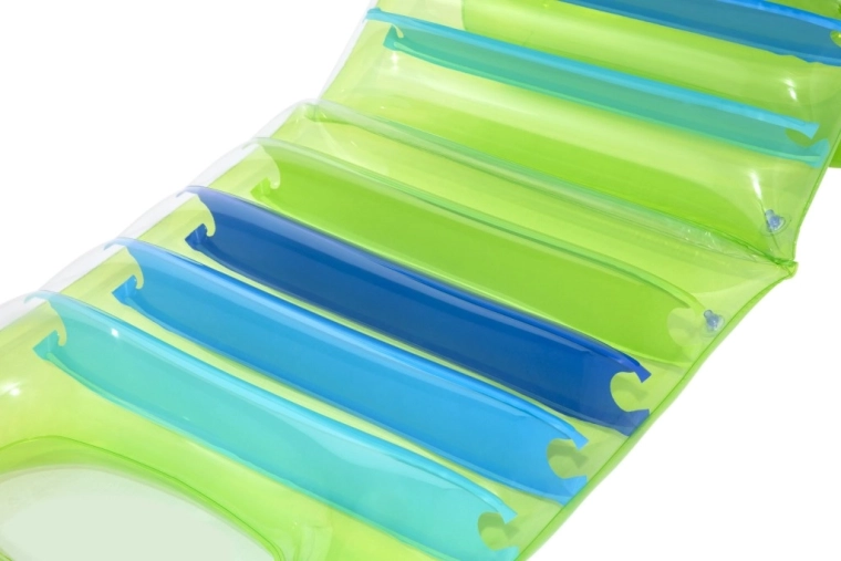 Odolný PVC materiál a spoľahlivé ventilky