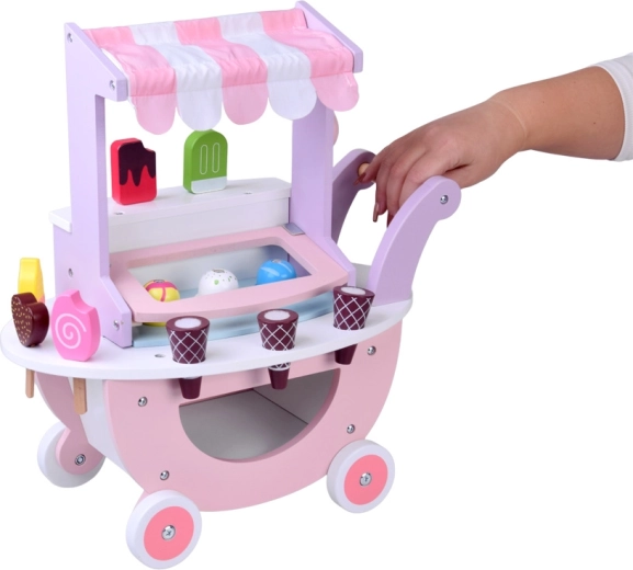 Mobilný stánok so strieškou a úložným priestorom