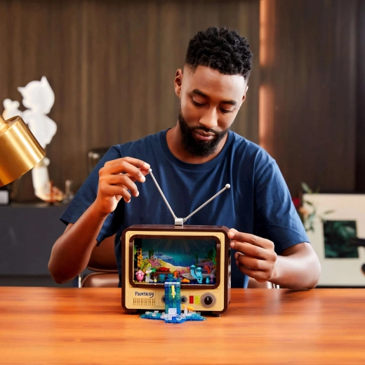 Zábavná stavba s potlačenými dielmi