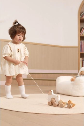 Hojdajúce sa kuriatka, ktoré motivujú k chôdzi