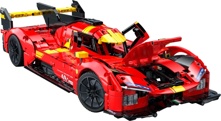 Realistické ovládanie a funkčná mechanika