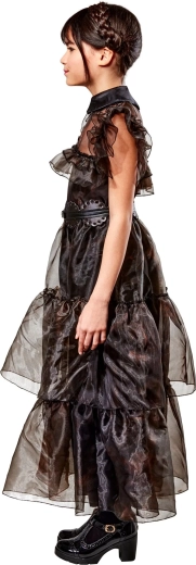 Efektná viacvrstvová sukňa s opaskom