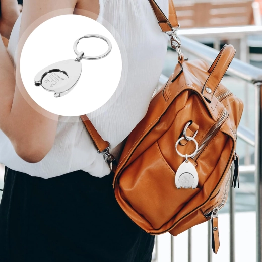 Jednoduché pripnutie na kľúče aj batoh