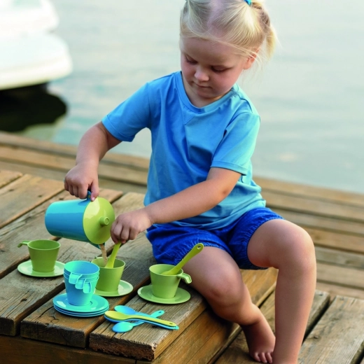 Podporuje predstavivosť a spoločenské zručnosti