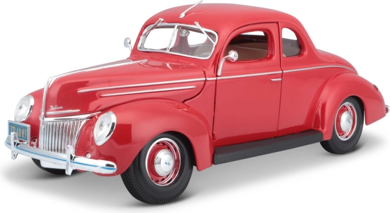 Maisto Ford Deluxe coupé 1939 červený 1:18