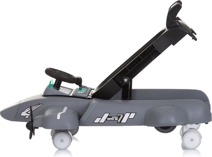 3v1: chodítko, tlačidlo aj zábavné lietadlo