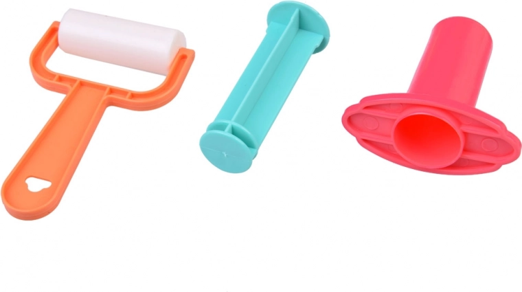 Praktické nástroje ako pri skutočnom pečení