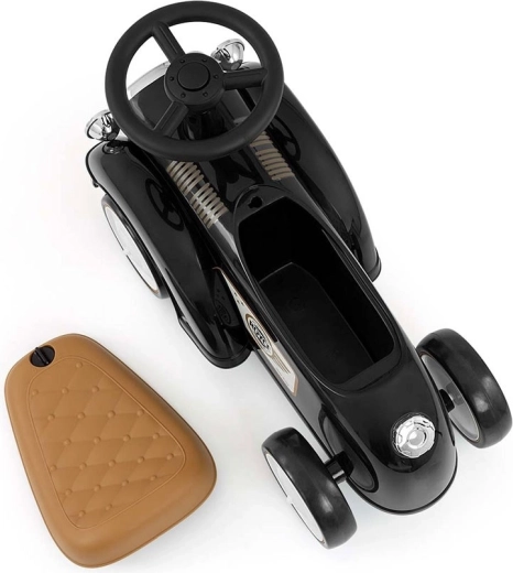 Úložný priestor pod sedadlom