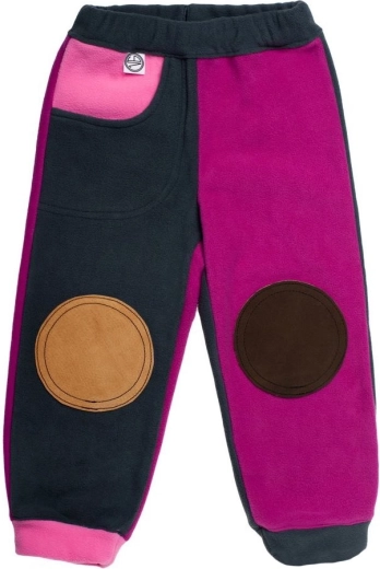 Maximálna odolnosť vďaka koženým nákolenníkom