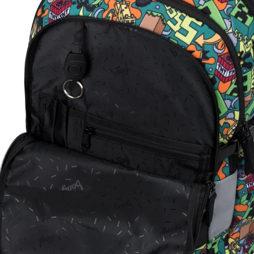 Ľahký batoh s chytrou organizáciou a vreckom na 15" notebook