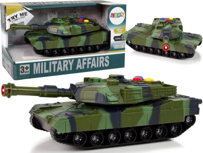 Vojenský tank 1:32 s maskovaním, svetlami a zvukmi
